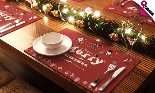 Christmas-Themed Placemats!
